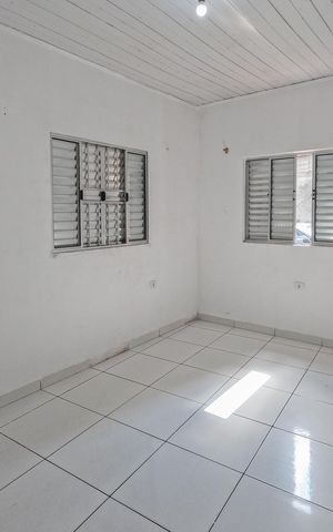 Casa para alugar com 100m², 3 quartos e sem vaga Casa para alugar com 100m², 3 quartos e sem vagaQuarto 1