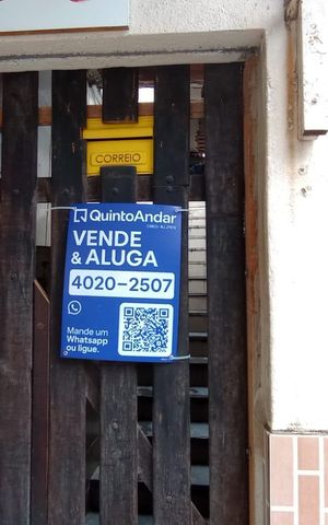 Casa à venda com 400m², 9 quartos e 1 vaga Casa à venda com 400m², 9 quartos e 1 vagaPlaca Quinto Andar