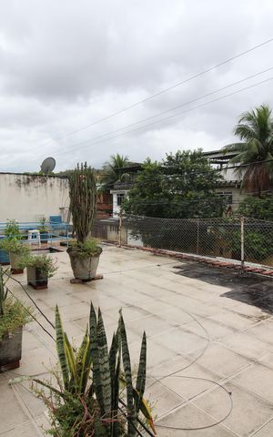 Casa à venda com 400m², 9 quartos e 1 vagaQuintal da Frente