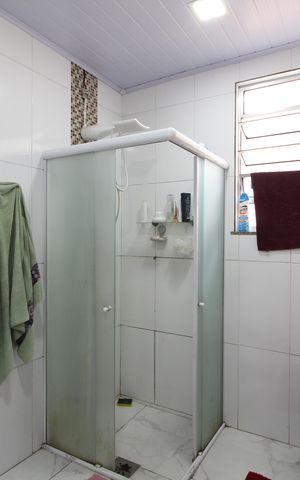Casa à venda com 400m², 9 quartos e 1 vagaBanheiro Social 2