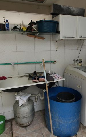 Casa à venda com 400m², 9 quartos e 1 vagaÁrea de Serviço 4