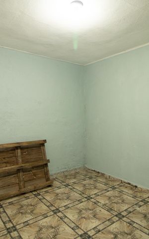 Casa à venda com 204m², 5 quartos e 2 vagas Casa à venda com 204m², 5 quartos e 2 vagasSala casa 1