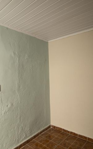 Casa à venda com 204m², 5 quartos e 2 vagas Casa à venda com 204m², 5 quartos e 2 vagasQuarto 4