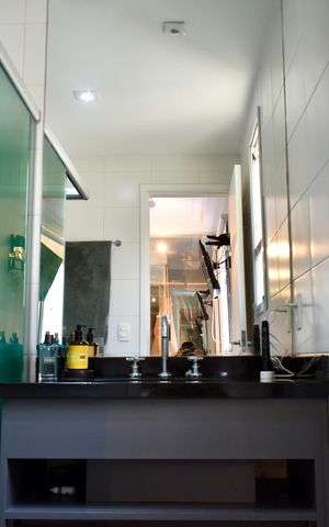 Apartamento à venda com 130m², 2 quartos e 2 vagasBanheiro da Suíte