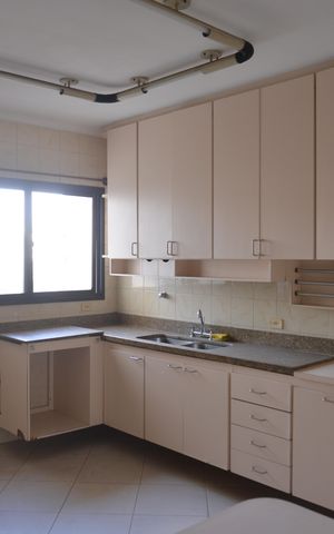 Apartamento para alugar com 145m², 3 quartos e 2 vagasCozinha