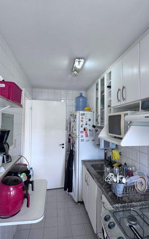 Apartamento para alugar com 65m², 2 quartos e 2 vagas Apartamento para alugar com 65m², 2 quartos e 2 vagasCozinha e Área de Serviço