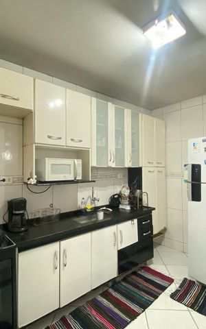 Casa à venda com 130m², 3 quartos e 3 vagas Casa à venda com 130m², 3 quartos e 3 vagasCozinha