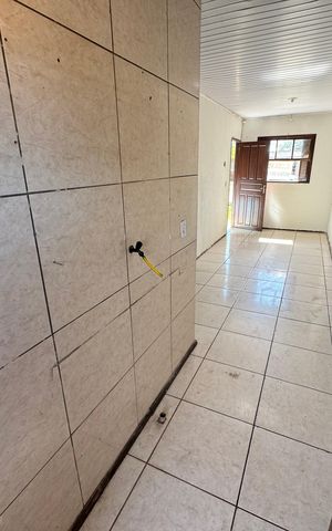 Casa à venda com 40m², 2 quartos e 1 vaga Casa à venda com 40m², 2 quartos e 1 vagaCozinha