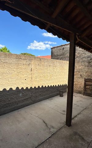 Casa à venda com 40m², 2 quartos e 1 vaga Casa à venda com 40m², 2 quartos e 1 vagaÁrea comum