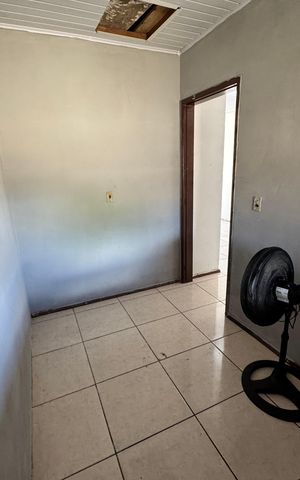 Casa à venda com 40m², 2 quartos e 1 vaga Casa à venda com 40m², 2 quartos e 1 vagaQuarto 2