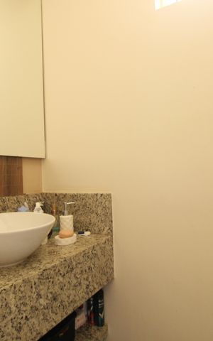Apartamento à venda com 130m², 2 quartos e 2 vagasLavabo