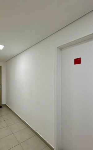 Apartamento para alugar com 36m², 1 quarto e sem vaga Apartamento para alugar com 36m², 1 quarto e sem vagaHall Apartamento