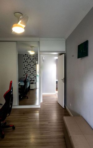Casa à venda com 200m², 3 quartos e 3 vagas Casa à venda com 200m², 3 quartos e 3 vagasQuarto 1