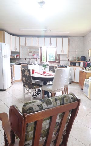 Casa à venda com 130m², 2 quartos e 3 vagasCozinha