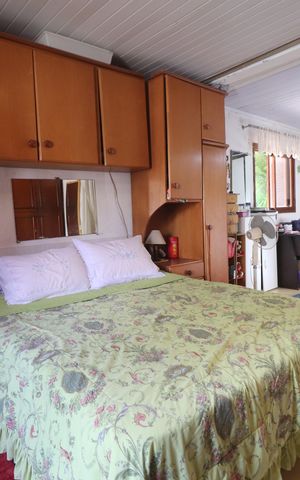 Casa à venda com 130m², 2 quartos e 3 vagasQuarto 01