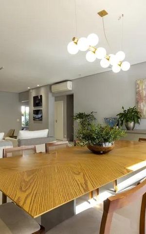 Casa de condomínio à venda com 324m², 4 quartos e 5 vagas