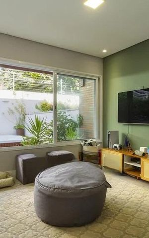 Casa de condomínio à venda com 324m², 4 quartos e 5 vagas