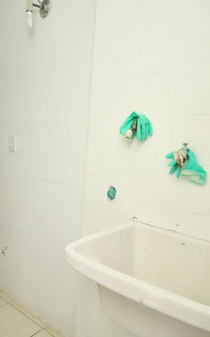 Apartamento para alugar com 90m², 2 quartos e 1 vaga Apartamento para alugar com 90m², 2 quartos e 1 vagaCozinha e Área de Serviço