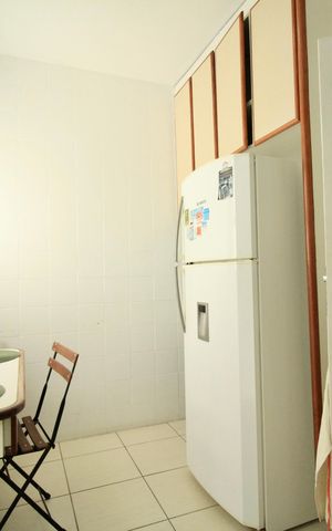 Apartamento para alugar com 90m², 2 quartos e 1 vaga Apartamento para alugar com 90m², 2 quartos e 1 vagaCozinha e Área de Serviço