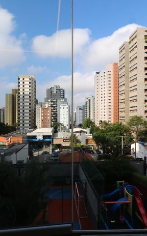 Apartamento à venda com 275m², 4 quartos e 4 vagasVaranda da Suíte 2