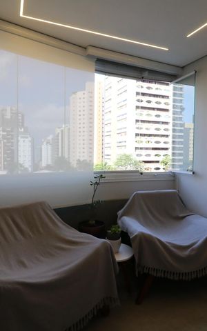 Apartamento à venda com 275m², 4 quartos e 4 vagasVaranda da Suíte 2