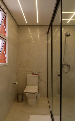Apartamento à venda com 275m², 4 quartos e 4 vagasBanheiro da Suíte Master
