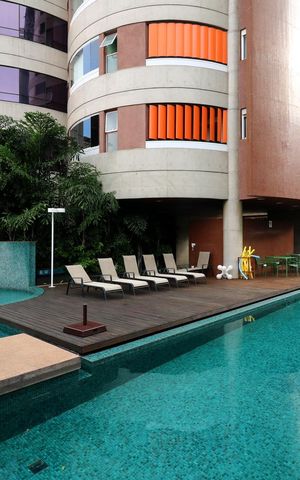 Apartamento à venda com 275m², 4 quartos e 4 vagasÁrea Comum - Piscina