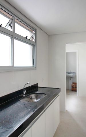 Apartamento à venda com 90m², 3 quartos e 2 vagasCozinha