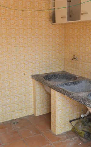 Casa à venda com 200m², 3 quartos e 3 vagas Casa à venda com 200m², 3 quartos e 3 vagasÁrea de Serviço