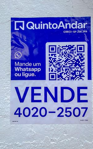 Casa à venda com 326m², 4 quartos e 4 vagasPlaca