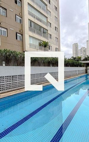 Apartamento à venda com 112m², 3 quartos e 2 vagas Apartamento à venda com 112m², 3 quartos e 2 vagasPiscina