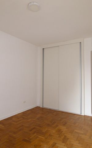 Apartamento à venda com 160m², 3 quartos e 1 vagaQuarto 2