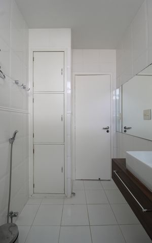 Apartamento à venda com 160m², 3 quartos e 1 vagaBanheiro da Suíte