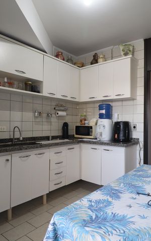 Apartamento à venda com 80m², 3 quartos e 1 vagaCozinha