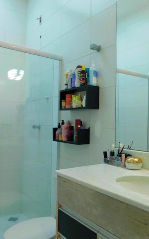 Casa para alugar com 80m², 3 quartos e 2 vagasBanheiro Suíte