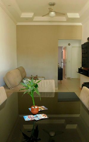 Casa para alugar com 80m², 3 quartos e 2 vagasSala