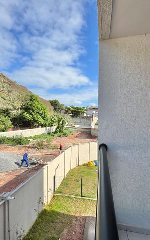 Apartamento à venda com 50m², 2 quartos e sem vaga Apartamento à venda com 50m², 2 quartos e sem vagaVaranda