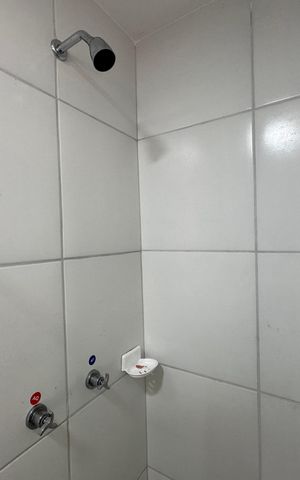 Apartamento à venda com 50m², 2 quartos e sem vaga Apartamento à venda com 50m², 2 quartos e sem vagaBanheiro Social