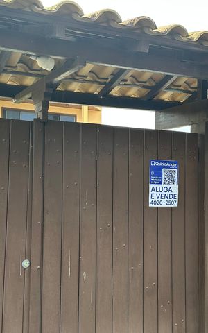 Casa de condomínio à venda com 600m², 4 quartos e 5 vagas Casa de condomínio à venda com 600m², 4 quartos e 5 vagasPlaquinha