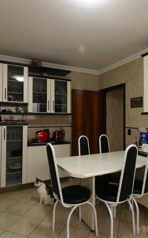 Casa para alugar com 195m², 3 quartos e 4 vagasCozinha