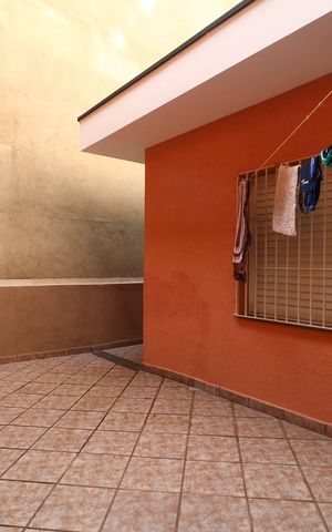 Casa para alugar com 195m², 3 quartos e 4 vagasQuintal