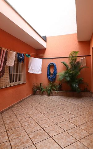 Casa para alugar com 195m², 3 quartos e 4 vagasQuintal