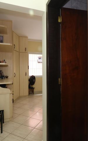 Casa para alugar com 195m², 3 quartos e 4 vagasSuíte