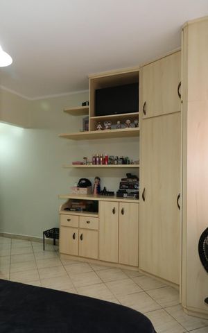Casa para alugar com 195m², 3 quartos e 4 vagasSuíte