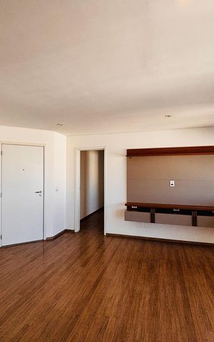 Apartamento à venda com 109m², 3 quartos e 3 vagas Apartamento à venda com 109m², 3 quartos e 3 vagasSala