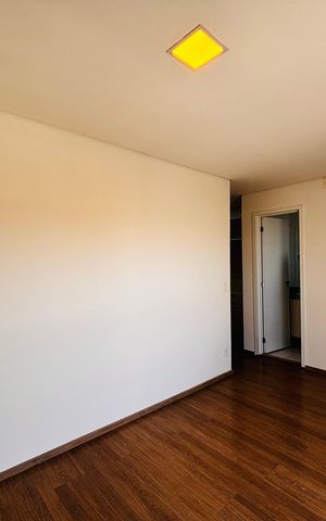 Apartamento à venda com 109m², 3 quartos e 3 vagas Apartamento à venda com 109m², 3 quartos e 3 vagasSuíte