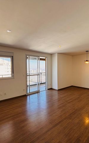 Apartamento à venda com 109m², 3 quartos e 3 vagas Apartamento à venda com 109m², 3 quartos e 3 vagasSala