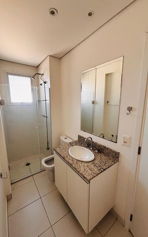 Apartamento à venda com 109m², 3 quartos e 3 vagas Apartamento à venda com 109m², 3 quartos e 3 vagasBanheiro social