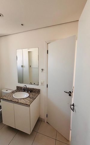 Apartamento à venda com 109m², 3 quartos e 3 vagas Apartamento à venda com 109m², 3 quartos e 3 vagasBanheiro social