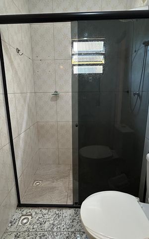 Casa à venda com 40m², 3 quartos e sem vagaBanheiro 1